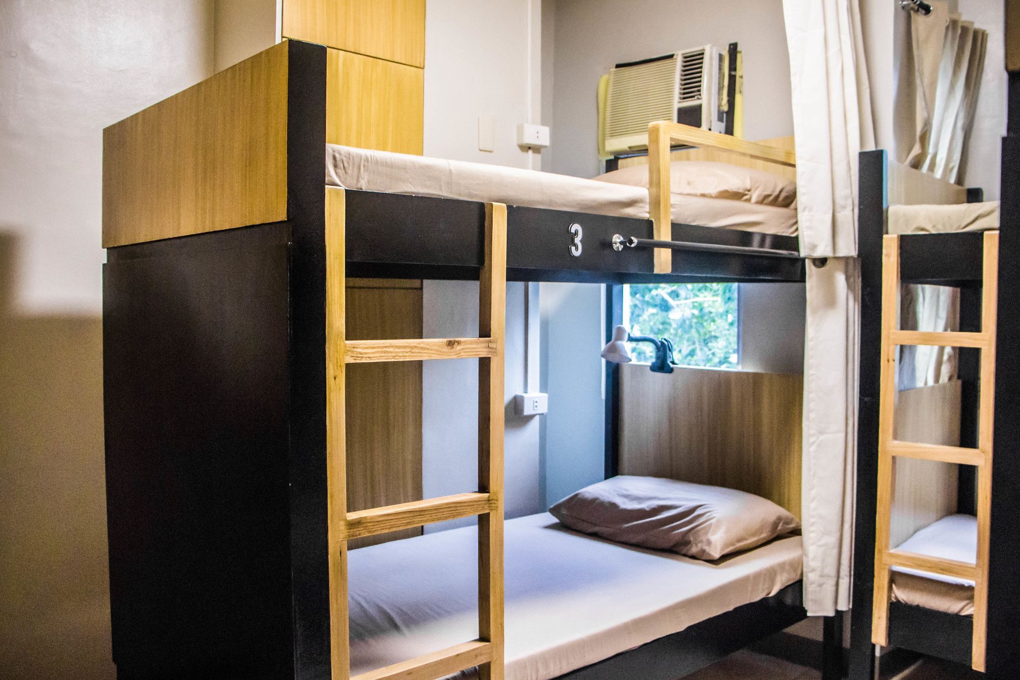 Bunks Hostel (Adults Only) Cebu Esterno foto