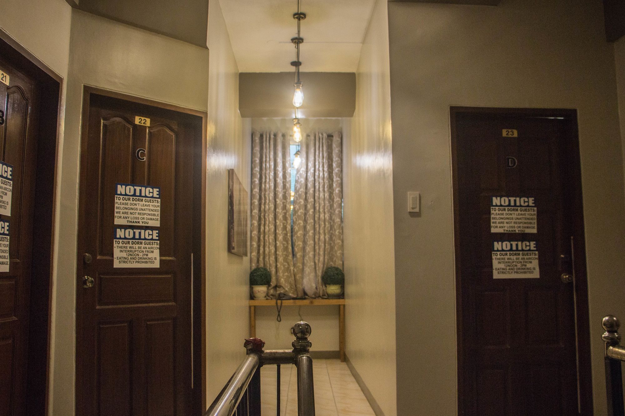 Bunks Hostel (Adults Only) Cebu Esterno foto